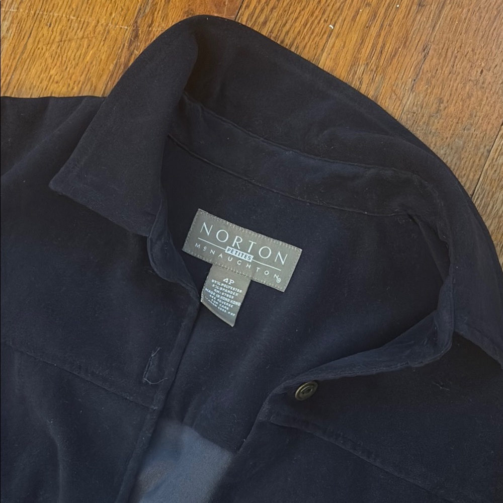 Women’s Navy Blue Jacket